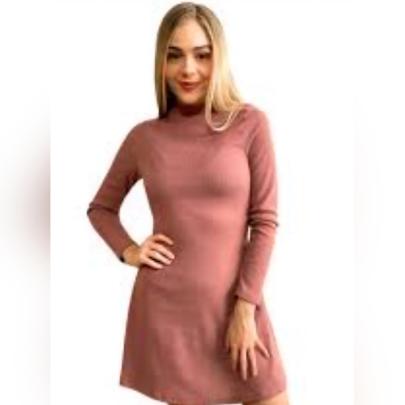 Forever 21 Dresses & Skirts - Forever 21 Ribbed Long Sleeve Dress in Mauve
